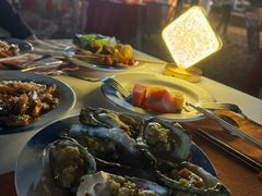 -亚龙湾希尔顿自助餐厅·海鲜·烧烤·沙滩BBQ·现场乐队