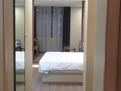 -北京南锣鼓巷亚朵酒店