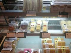 -皇冠幸福里动物奶油生日蛋糕(工业三路店)