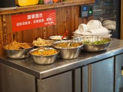 自助取餐区-刘氏三和面馆