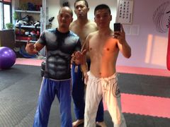 -金翼跆拳道巴西柔术拳击格斗学院