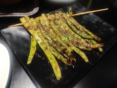 -西街夜油条·麻团包乌饭