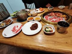 -韩京炭火烤肉自助料理(柯桥万达店)