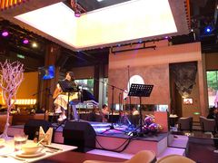 -洛缦音乐餐厅(工业展览馆万象城店)