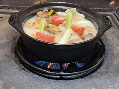 -有一锅·野生菌黑山羊腊排骨火锅(古城北门店)