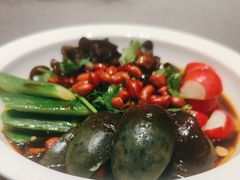 -香山湖家家宴(中山陵店)