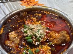 -大芊金重庆串串火锅(南京路店)