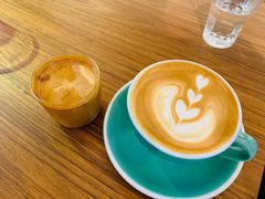 芝士拼配拿铁-Line 咖啡(石厦花园店)