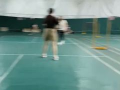 -满江春羽毛球馆