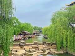 -雪山彩虹谷景区