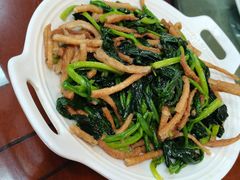 -老火大骨头汤馆