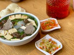 -金莹丸子汤清真(朝外SOHO店)