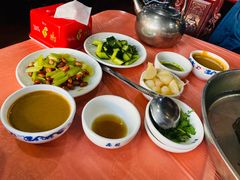 -鑫龙火锅城(环山路店)