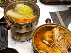 -云顶旋转自助景观餐厅