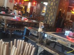 大堂-矮板凳老火锅(宽窄巷子店)