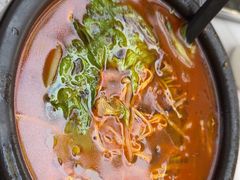 -沁麦源过桥米线(总店)