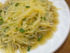 -乐山第一家临江鳝丝(茶坊路店)