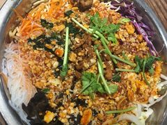 -喝丢一只鞋辣炒海鲜小烧烤(三八广场店)