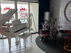 -乐尚音乐空间·钢琴·声乐·架子鼓(会展中心店)