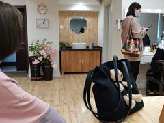 -花儿照相馆·最美证件照(红旗街万达店)