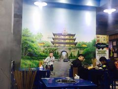 大堂-马路边边·成都串串(翠柏路店)