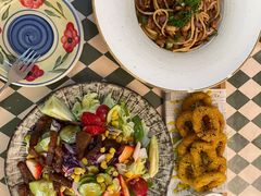 -Rabbit Cafe私房西餐甜点咖啡(栖霞路店)