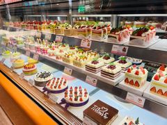 -罗森尼娜(德思勤店)