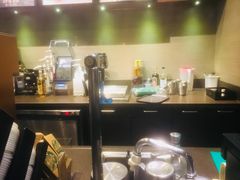 -星巴克臻选(南京金茂览秀城店)