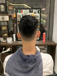 -MARTIN'S BARBER SHOP男士理发馆