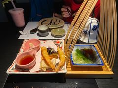 -花潮料理艺食馆(成都万象城店)