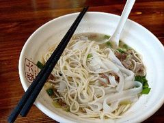 -新会鲜蚝鸡煲(新会总店)