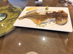 -赶海部落海鲜城(海阳路店)