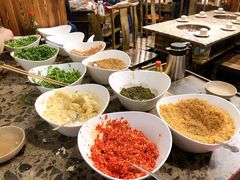 -肖肖酸萝卜鱼火锅(总店)