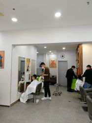 -艺格造型染发烫发