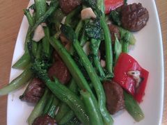 沙茶芥蓝炒潮州牛肉丸-汤城小厨•粤菜•靓汤(金融街店)