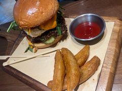 黑松露牛肉堡-魏客咖啡(中铁中心店)