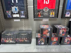 -微缤礼物(青岛海信广场店)