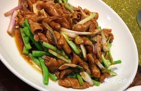 Goose Intestine Stir-fried with Green Beans