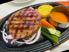 -斗牛士牛排餐厅(嘉里汇店)