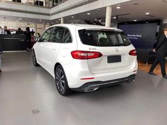 -上海德星奔驰(江杨南路店)