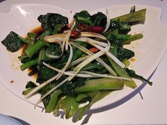 葱油菜心-疆遇·新新新新的新疆菜(万达店)
