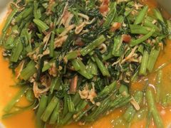 酸笋炒空心菜-浩海火烧云傣家菜(京广店)