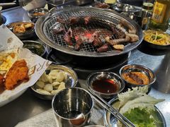 -釜山火炉·海鲜烤肉(紫藤路店)