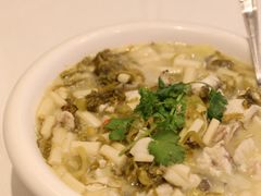 1元海鲜酸汤大龙趸-金翠皇宫粤菜·点心·海鲜(科技园店)