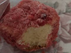 草莓肉松小贝-北京稻香村(福安大街店)