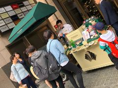 -上海半岛酒店·半岛精品店