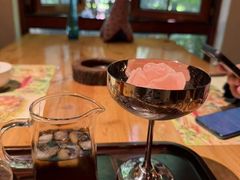 -月亮眼花园餐厅书吧酒吧