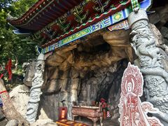 -九鼎铁刹山风景区