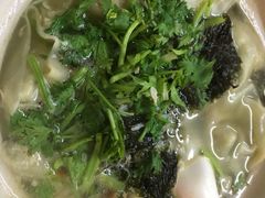 -小许三鲜砂锅馄饨店(家多乐烟酒店)