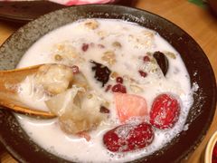 海南椰奶清补凉-大头椰·椰子鸡火锅(新梦店)